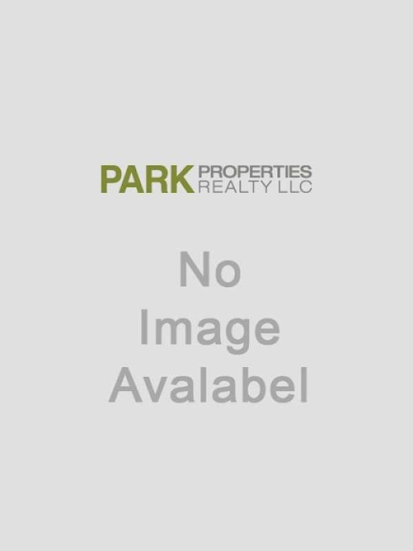 Live on the 8th Hole at the Pinehurst Country Club - Denver, Colorado